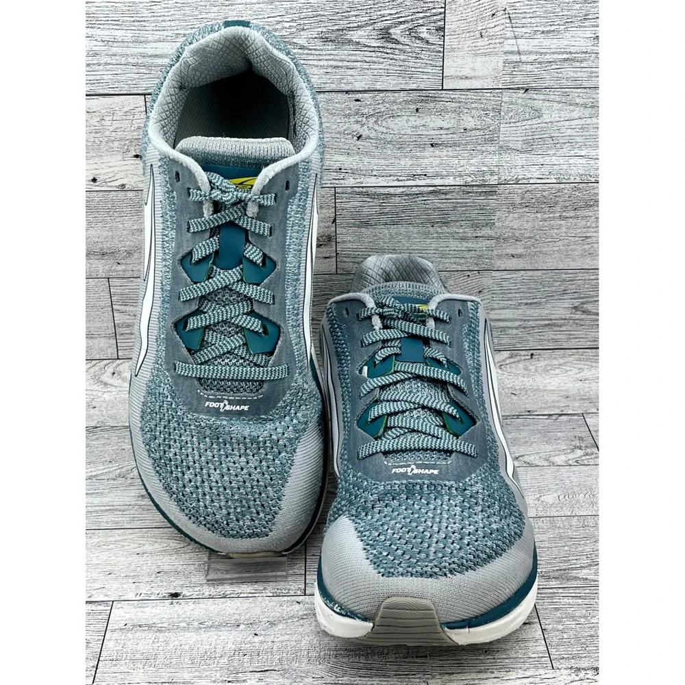 Altra Torin 4 Plush Women‎ Running Shoes Teal Gray Zero Drop FootShape Size 9